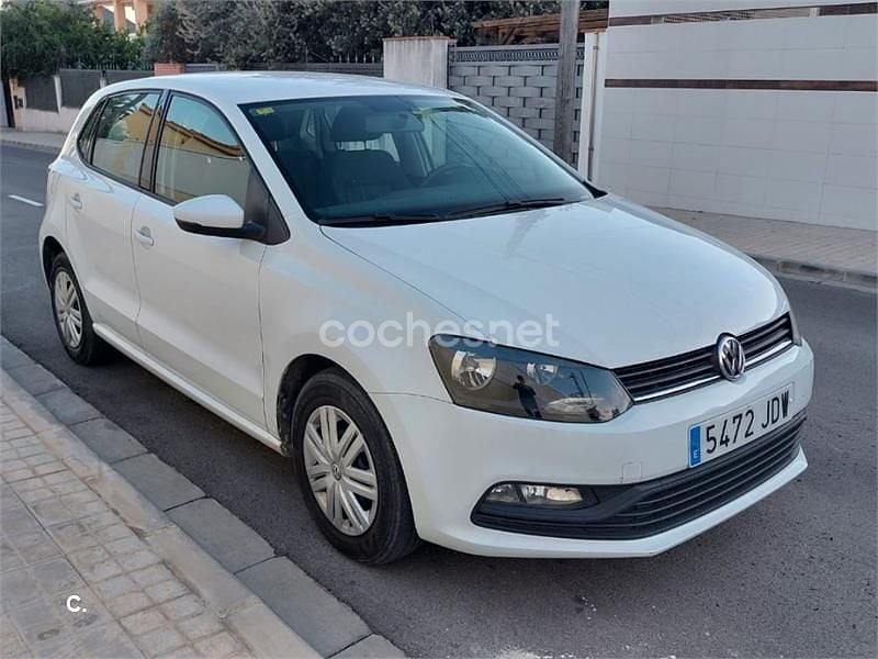 Usado VW Polo Edition 75 CV (55 kW) 2015 Blanco Berlina