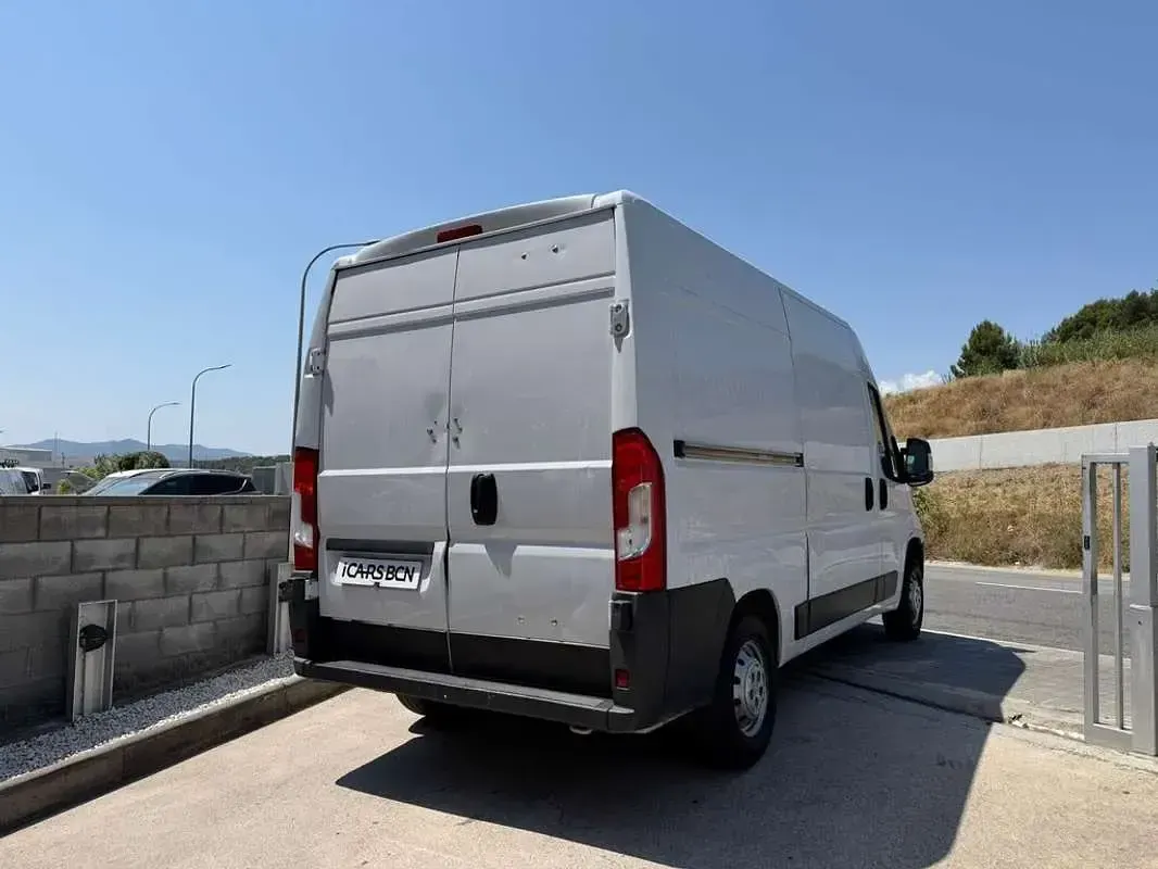 Usado Opel Movano 139 CV (102 kW) 2022 Blanco Van