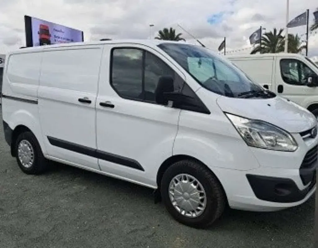 Usado Ford Transit Custom Ambiente 131 CV (96 kW) 2016 Blanco Van