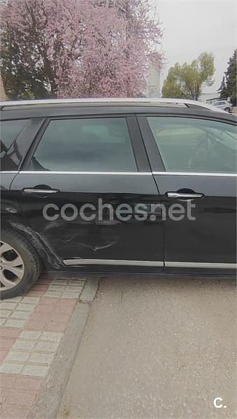 Usado Citroën C5 Exclusive 138 HP (101 kW) 2008 Preto Carrinha