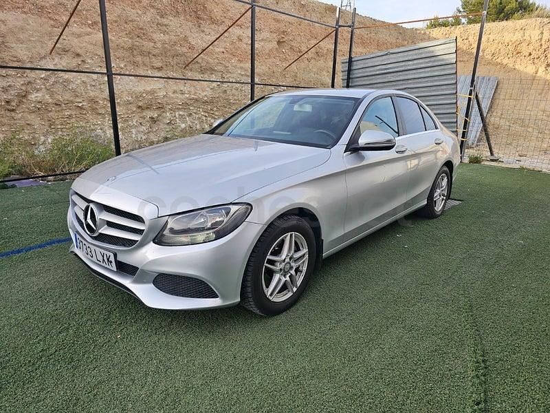 Usado Mercedes C200 136 CV (100 kW) 2017 Gris / plata Berlina