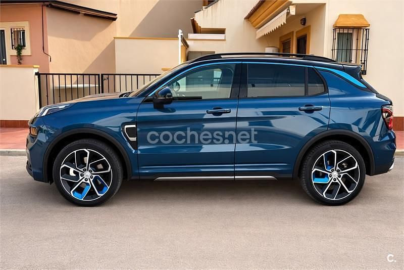 Usado Lynk & Co 01 261 CV (191 kW) 2021 Azul SUV