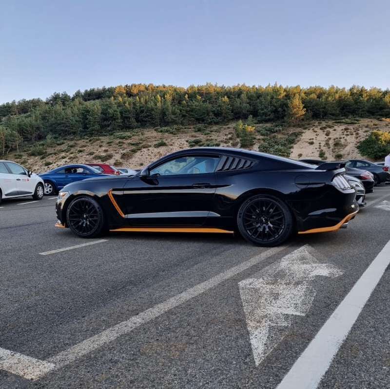 Negro Usado 2016 Ford Mustang GT Fastback Coupe | 39.990 € (Un poco caro) - Imagen 1/4