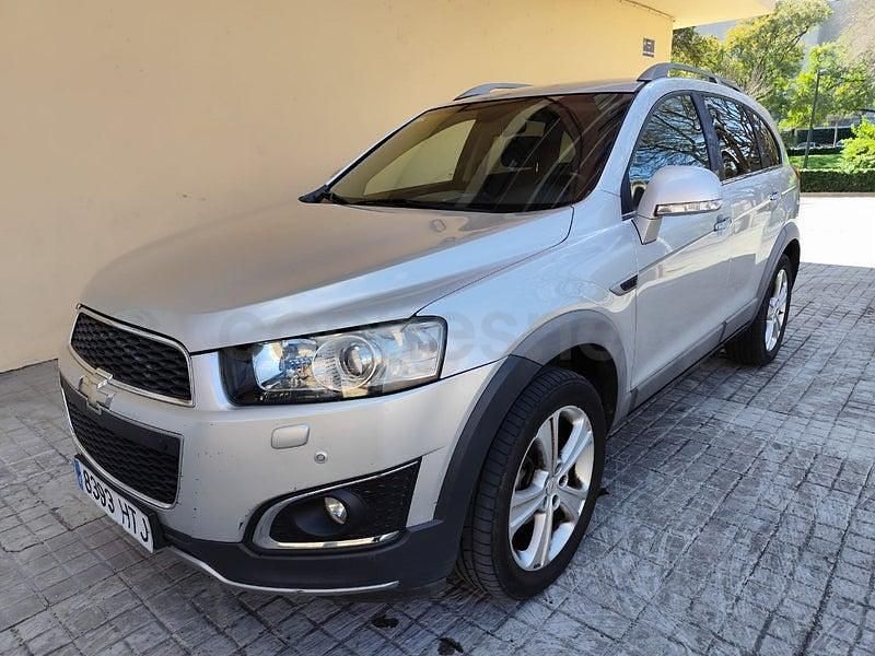 Usado Chevrolet Captiva LT 184 CV (135 kW) 2015 Gris / plata SUV