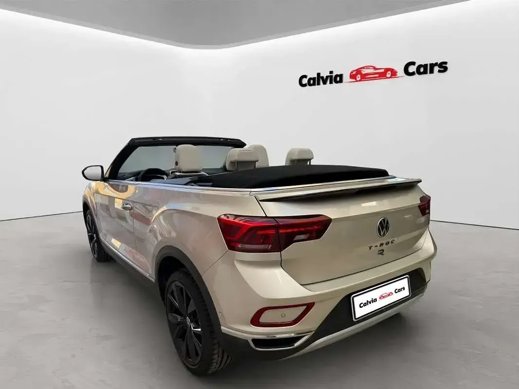 Nuevo VW T-Roc Cabriolet R-line 150 CV (110 kW) 2025 Beige Descapotable