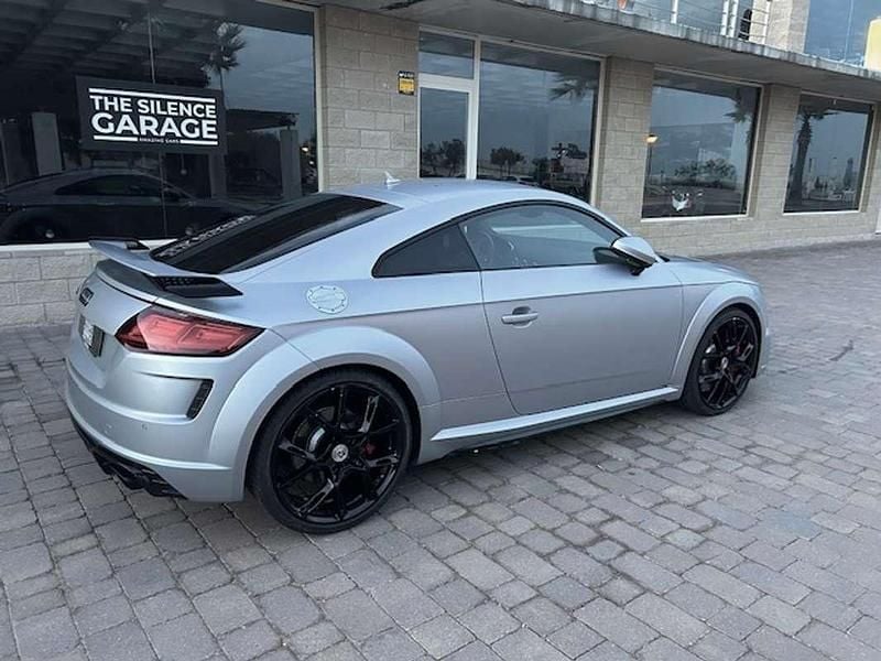 Usado Audi TT RS Exclusive 400 CV (294 kW) 2023 Gris Coupe