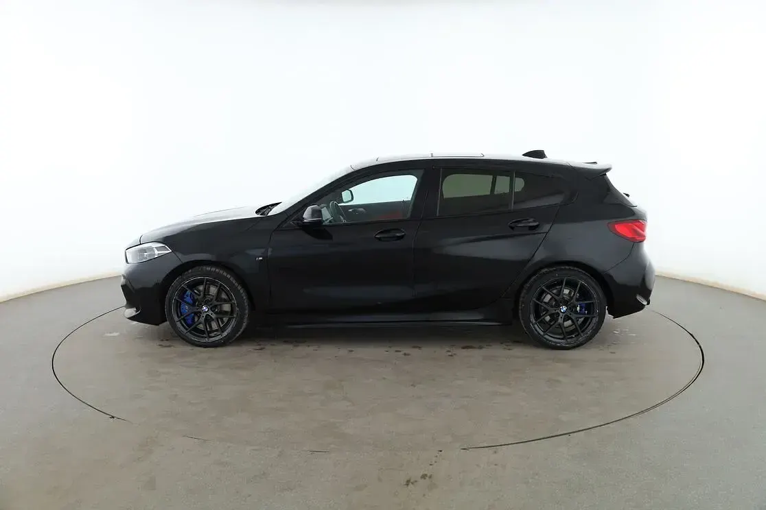 Usado BMW 120 M Sport 190 CV (139 kW) 2021 Negro Utilitario