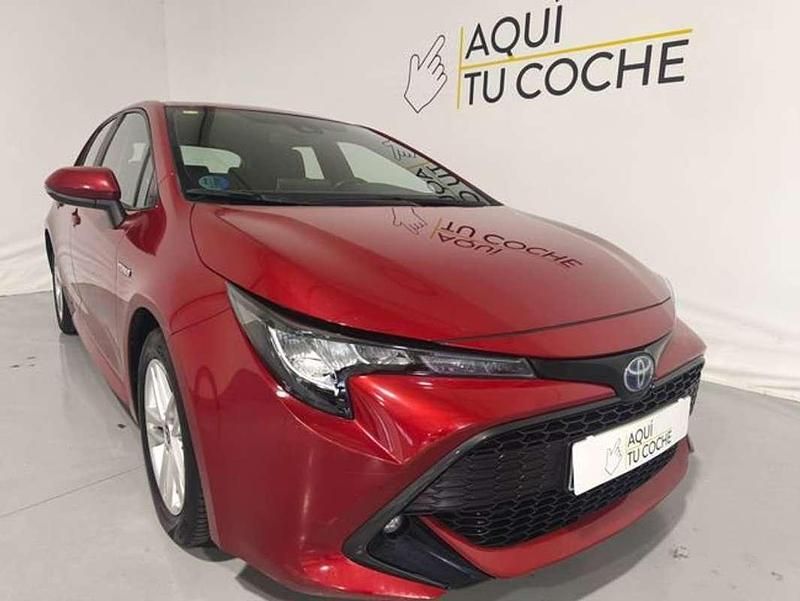 Usado Toyota Corolla Active 122 CV (89 kW) 2020 Rojo Utilitario