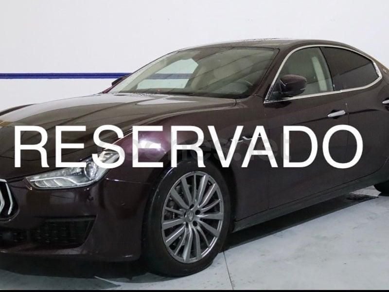 Violeta / lila Usado 2019 Maserati Ghibli GranLusso Berlina | 28.490 € (Super precio) - Imagen 1/4