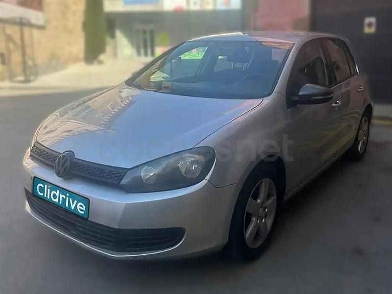 Usado VW Golf VI Advance 105 CV (77 kW) 2011 Gris / plata Utilitario