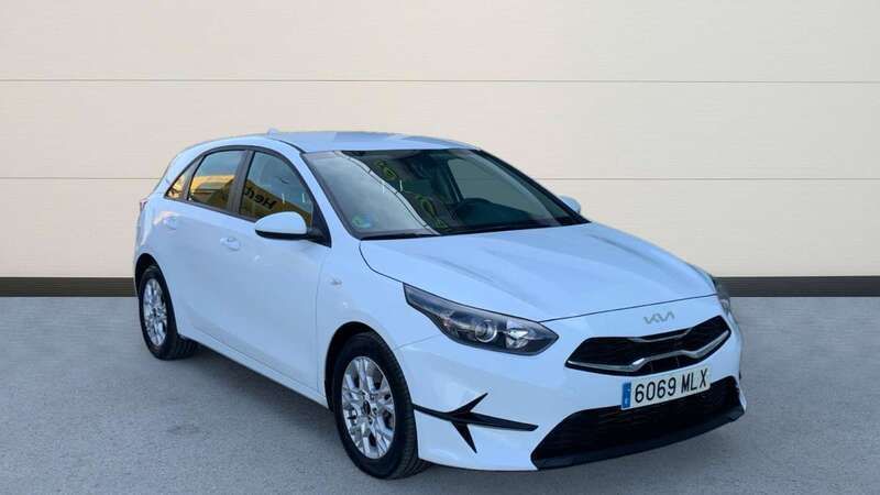 Usado 2023 Kia Ceed Utilitario | 17.800 € (Super precio) - Imagen 1/4