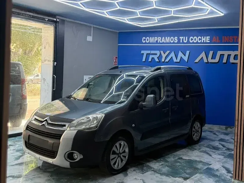 Usado Citroën Berlingo XTR 90 CV (66 kW) 2011 Azul Monovolumen