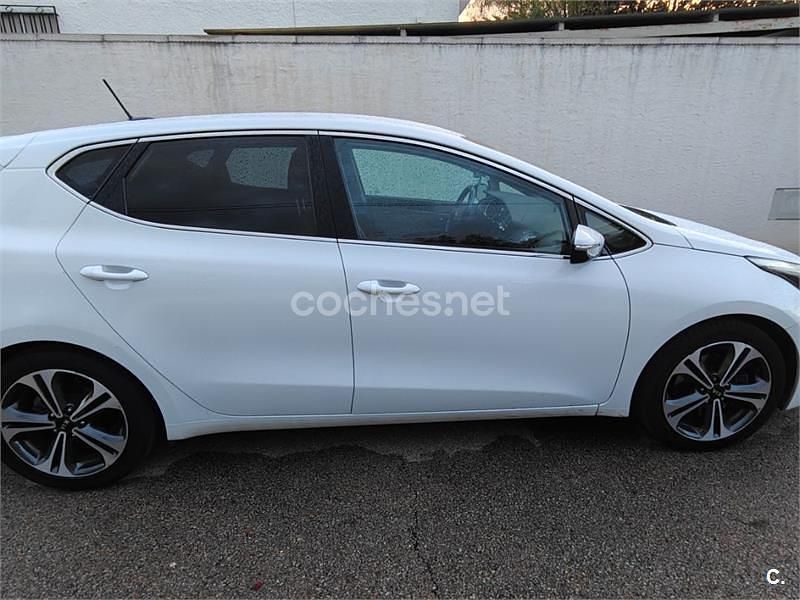 Usado Kia Ceed GT 136 CV (100 kW) 2017 Blanco Berlina