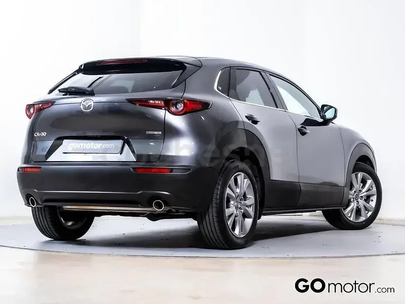 Usado Mazda CX-30 122 CV (89 kW) 2020 Gris / plata SUV