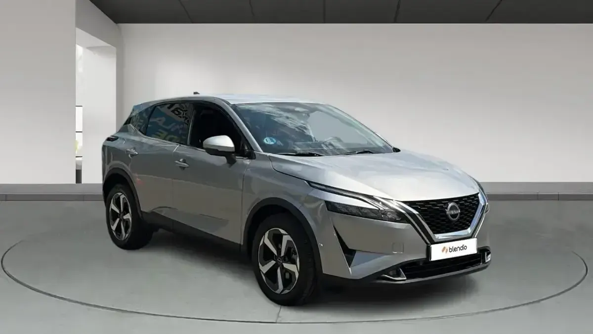 Usado Nissan Qashqai N-Connecta 140 CV (102 kW) 2024 Gris SUV