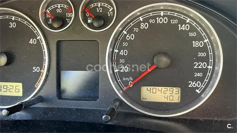 Usado VW Passat Trendline 130 CV (95 kW) 2001 Negro Berlina