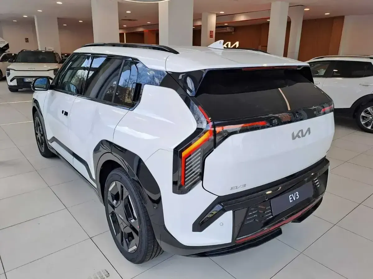 Nuevo Kia EV3 GT-Line 150 kW (204 CV) 2026 Blanco SUV