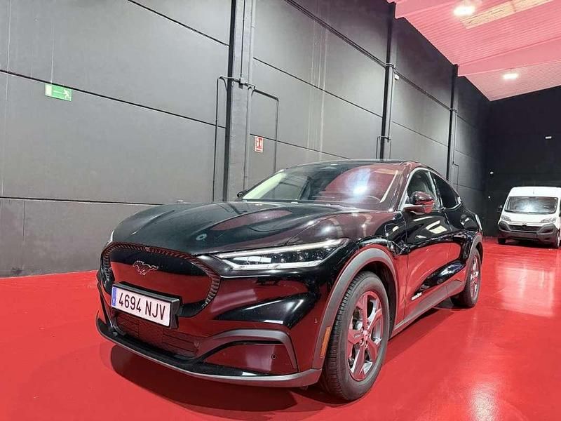 Negro Usado 2021 Ford Mustang Mach-E SUV | 24.900 € (Precio justo) - Imagen 1/4