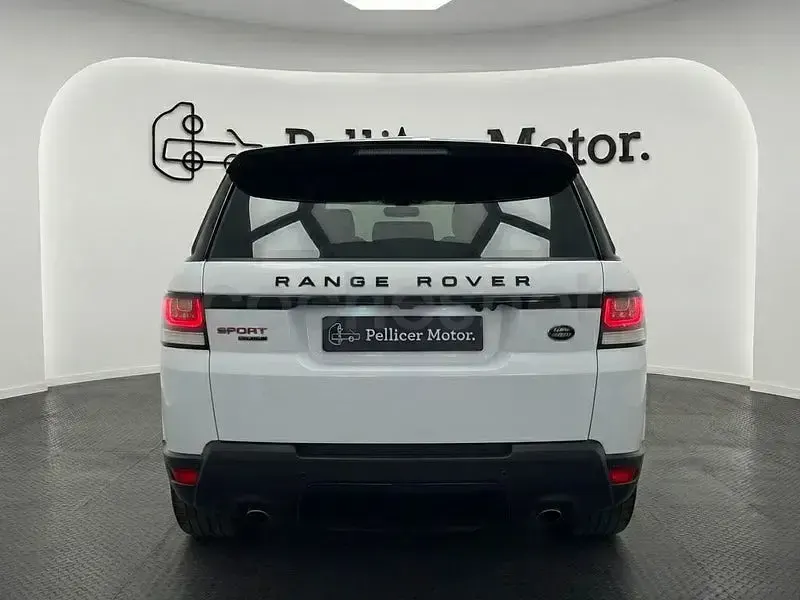 Usado Land Rover Range Rover Sport HSE Dynamic 306 CV (225 kW) 2017 Blanco SUV