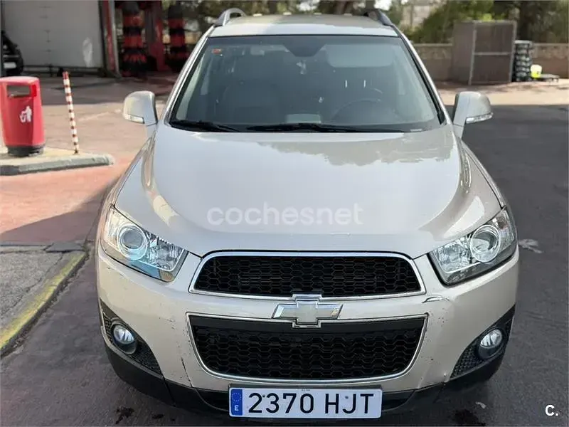 Usado Chevrolet Captiva LT 163 CV (119 kW) 2012 Beige SUV