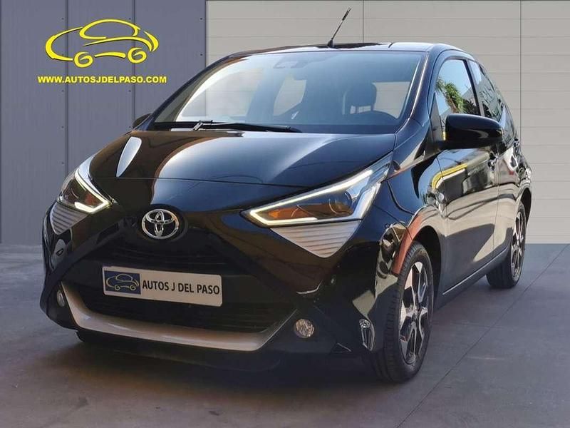 Negro Usado 2021 Toyota Aygo Sport Utilitario | 9900 € (Buen precio) - Imagen 1/4