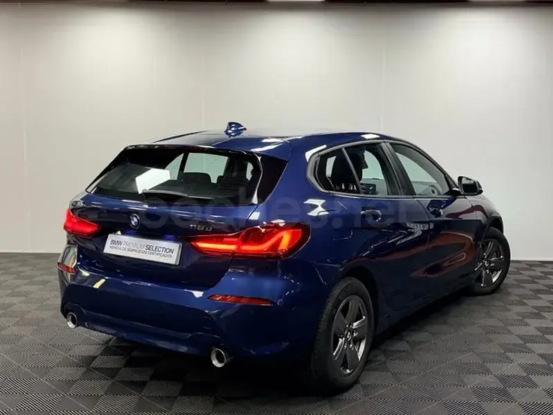 Usado BMW 118 Comfort Edition 150 CV (110 kW) 2024 Azul Berlina