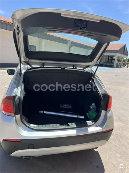 Gris / plata Usado 2011 BMW X1 SUV | 10.500 € (Precio justo) - Imagen 1/4
