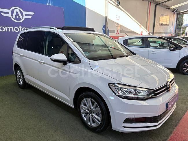 Blanco Usado 2020 VW Touran Advance Monovolumen | 21.450 € (Precio justo) - Imagen 1/4