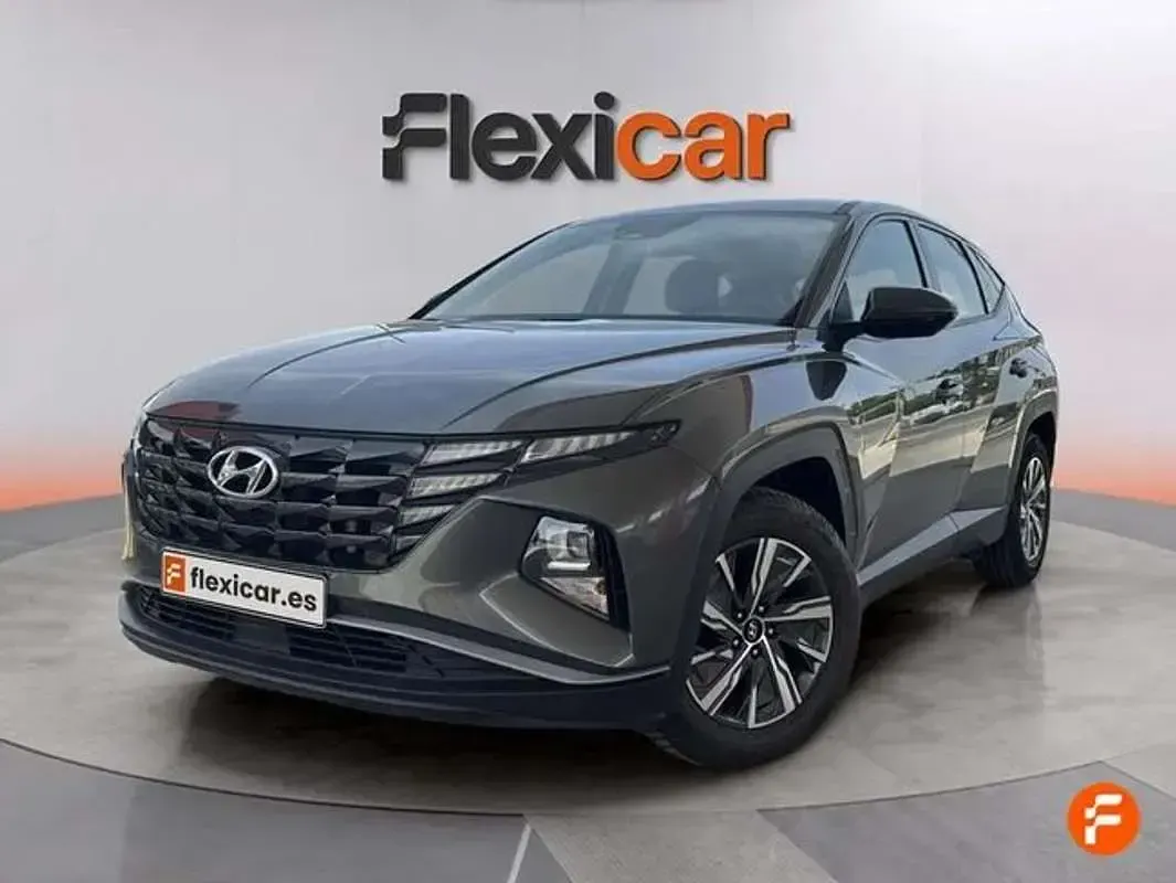 Usado Hyundai Tucson 116 CV (85 kW) 2023 Gris SUV