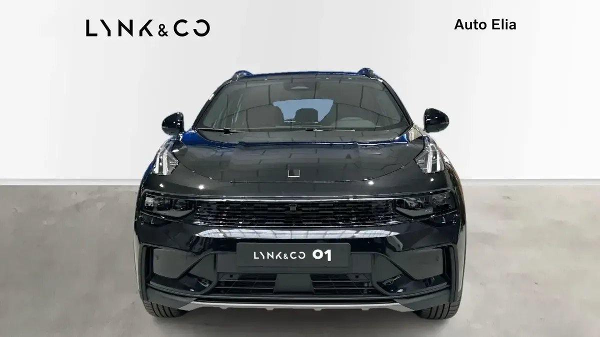 Usado Lynk & Co 01 276 CV (202 kW) 2026 Negro SUV