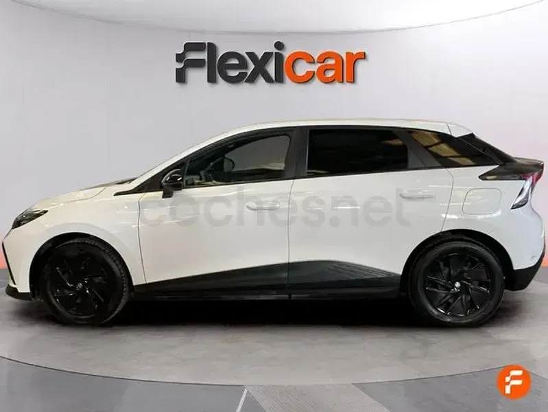 Usado MG MG4 EV 2023 Eléctrico Utilitario