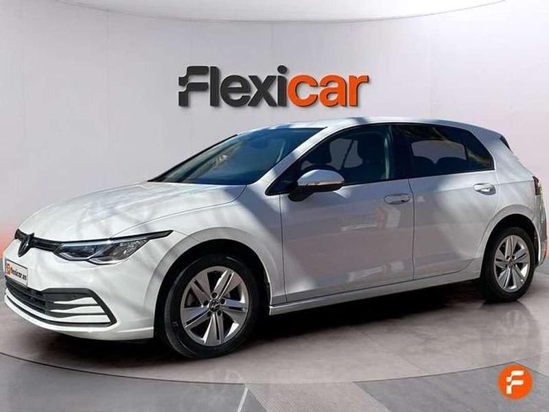 Usado VW Golf VIII Life 110 CV (80 kW) 2023 Blanco Berlina