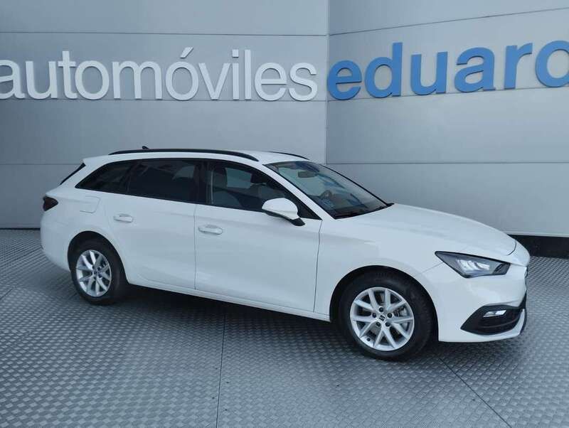 Blanco Usado 2020 Seat Leon ST Style Familiar | 17.500 € (Precio justo) - Imagen 1/4
