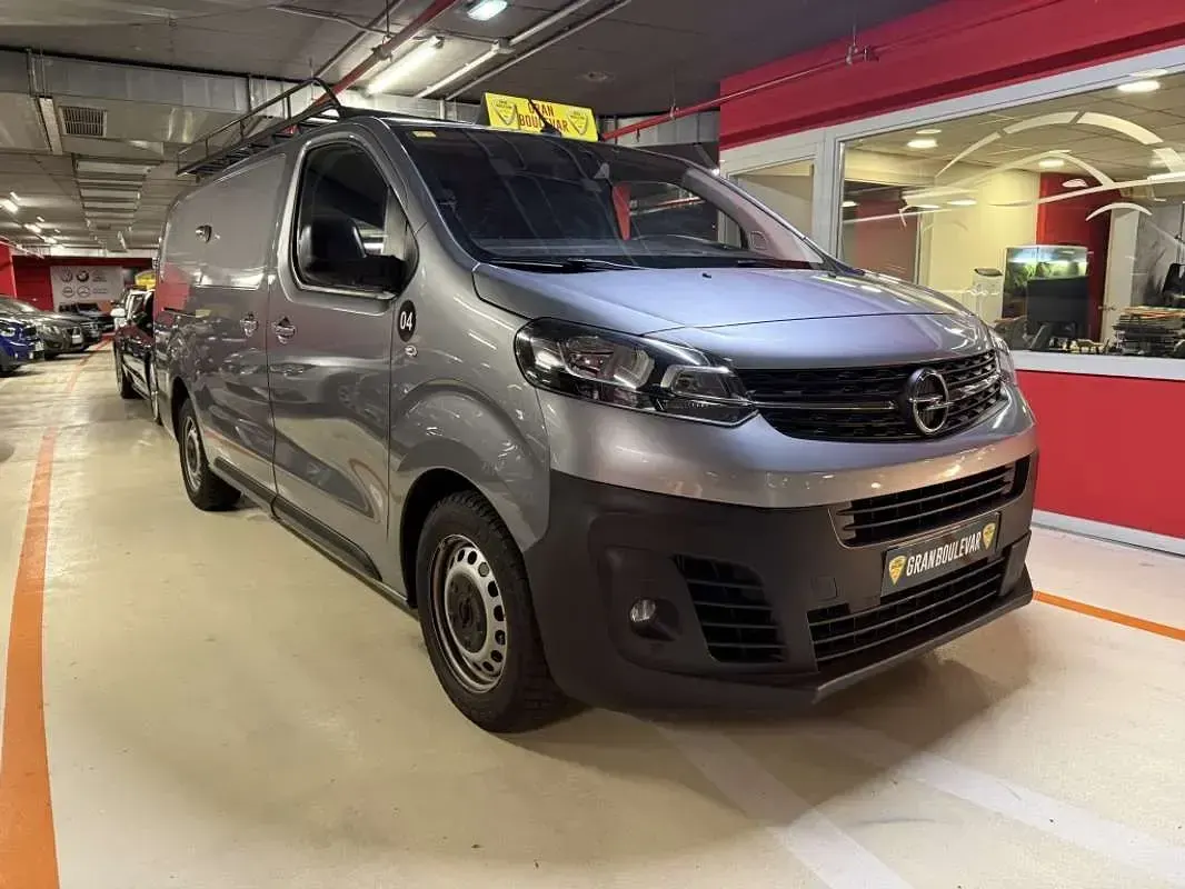 Usado Opel Vivaro 150 CV (110 kW) 2020 Gris Monovolumen