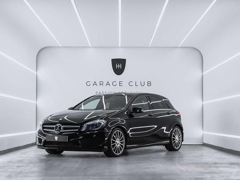 Negro Usado 2015 Mercedes A200 AMG line Berlina | 14.699 € (Buen precio) - Imagen 1/4