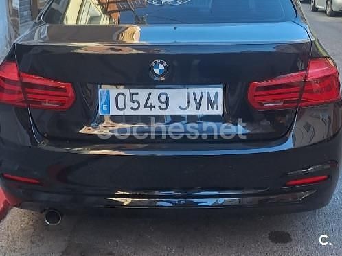 Usado BMW 318 143 CV (105 kW) 2016 Negro Berlina