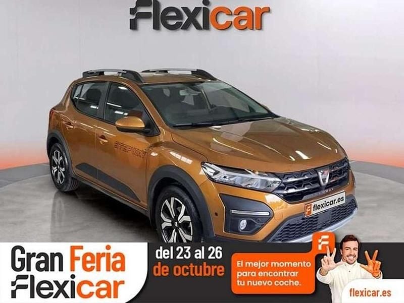 Naranja Usado 2022 Dacia Sandero Comfort Utilitario | 13.890 € (Precio justo) - Imagen 1/4