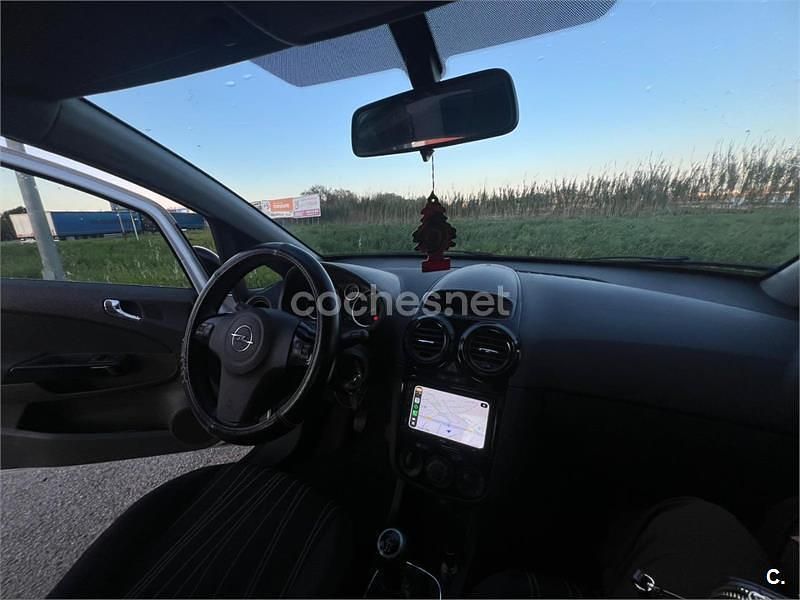 Usado Opel Corsa 95 CV (69 kW) 2010 Blanco Utilitario