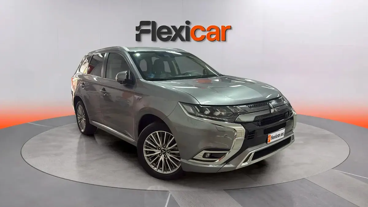 Usado Mitsubishi Outlander P-HEV 224 CV (164 kW) 2020