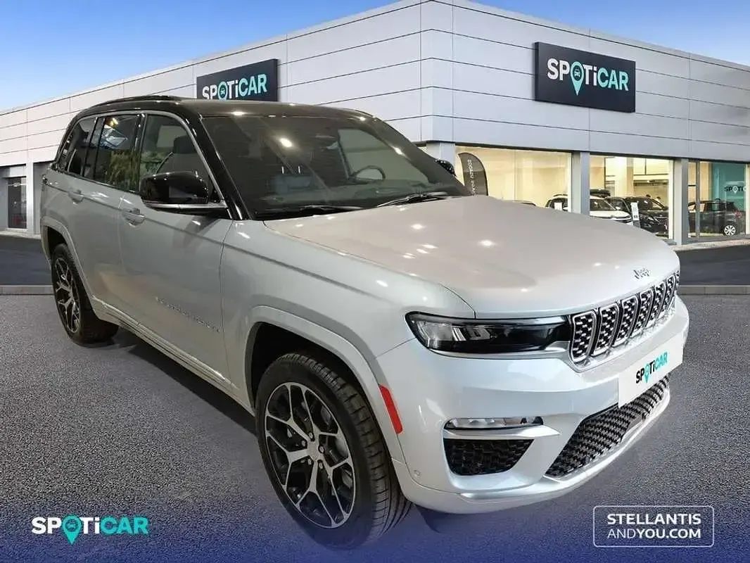 Nuevo Jeep Grand Cherokee Summit 381 CV (280 kW) 2026 Gris SUV