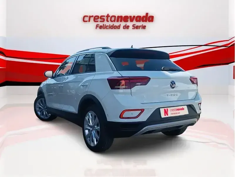 Usado VW T-Roc Life 110 CV (80 kW) 2023 SUV