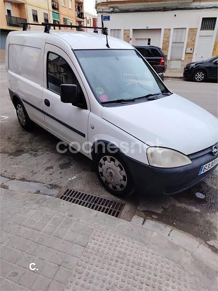 Usado Opel Combo 60 CV (44 kW) 2001 Blanco Recogida