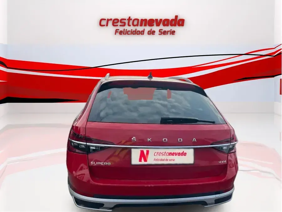Usado Skoda Superb 272 CV (200 kW) 2020 Familiar