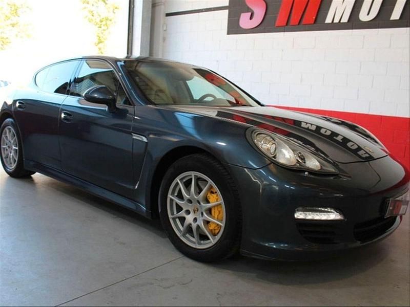 Usado Porsche Panamera 250 CV (183 kW) 2011 Azul Berlina