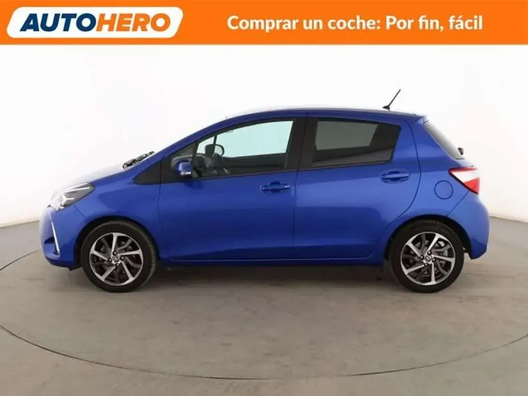 Usado Toyota Yaris 110 CV (80 kW) 2020 Azul Berlina