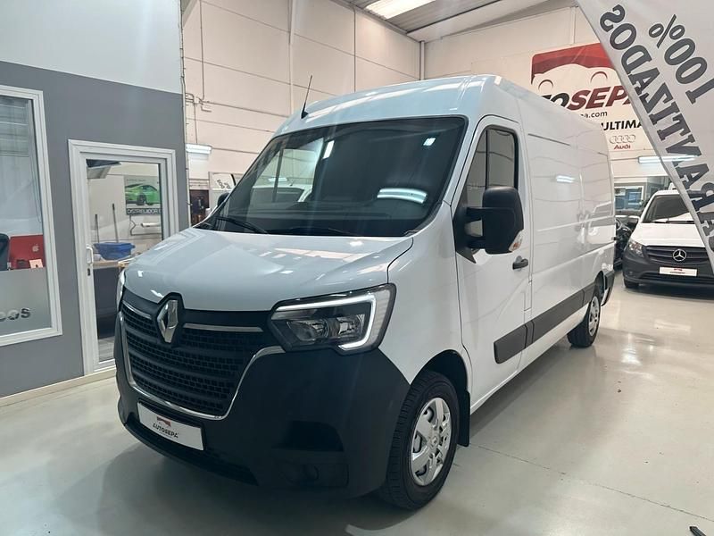 Usado Renault Master 135 CV (99 kW) 2020 Blanco Monovolumen