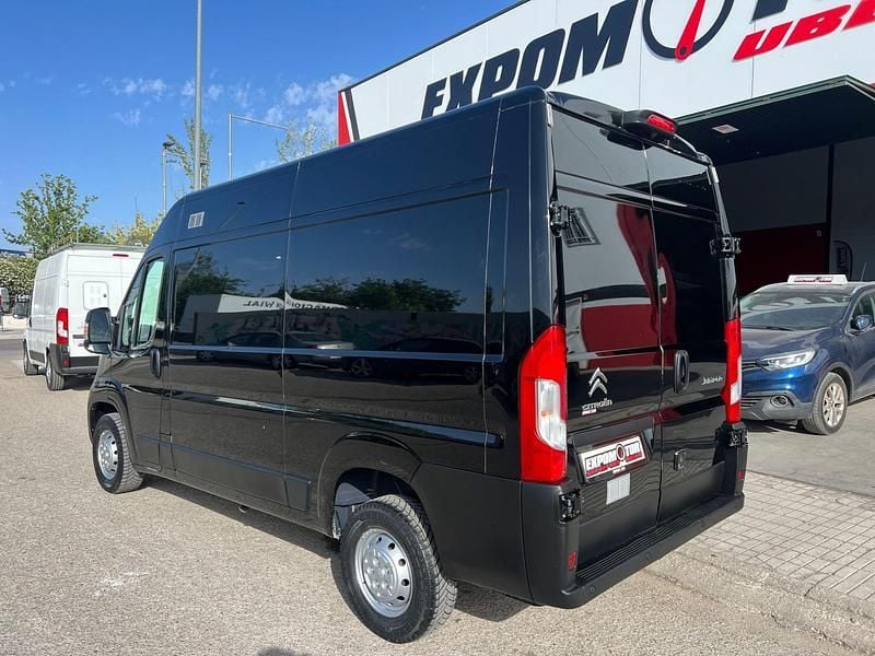 Usado Citroën Jumper 163 CV (119 kW) 2019 Negro Monovolumen