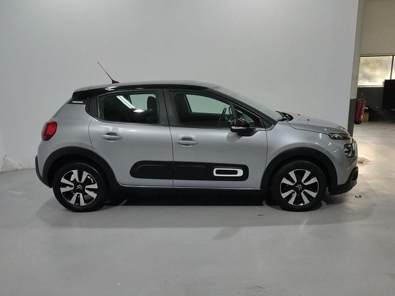 Usado Citroën C3 Feel 102 CV (75 kW) 2021 Gris Utilitario