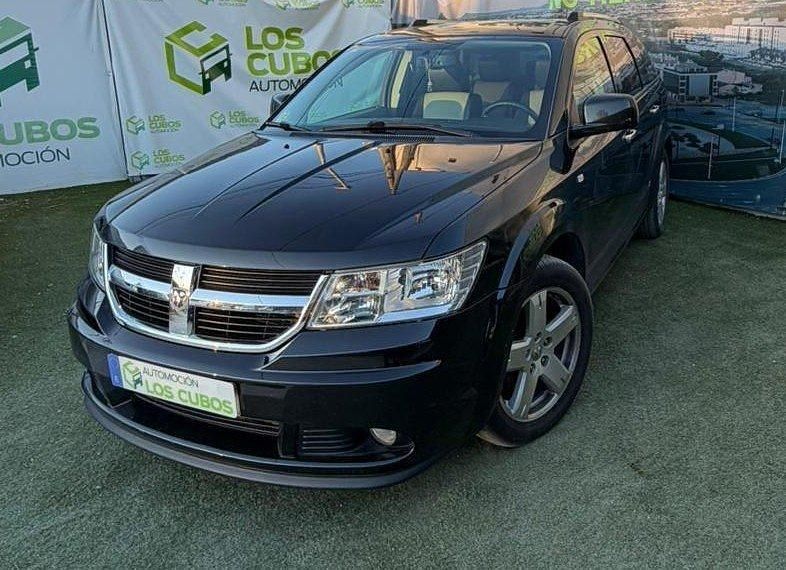 Usado Dodge Journey SE 140 CV (102 kW) 2008 Negro SUV