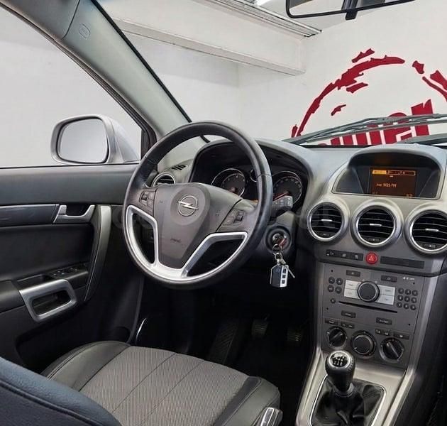 Usado Opel Antara Cosmo 150 CV (110 kW) 2007 Gris / plata SUV